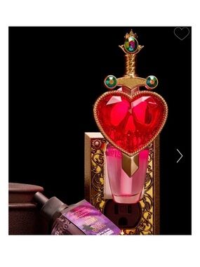Bath & Body Works Disney Villains Heart Sword Plug-In Nightlight - Red & Gold